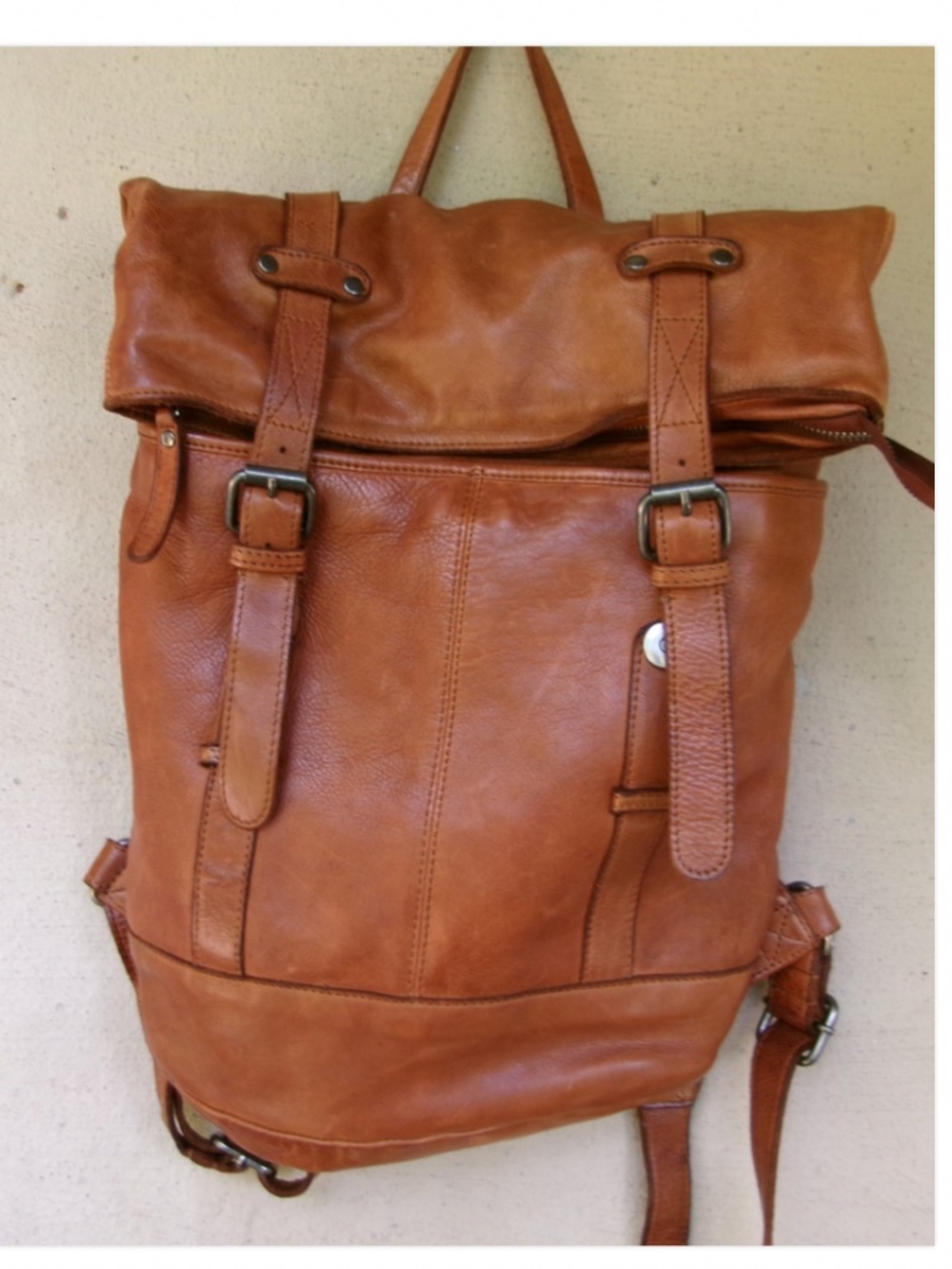 Vilenca Holland Cognac Brown Leather Roll-top Backpack 4" x 14" x 14"